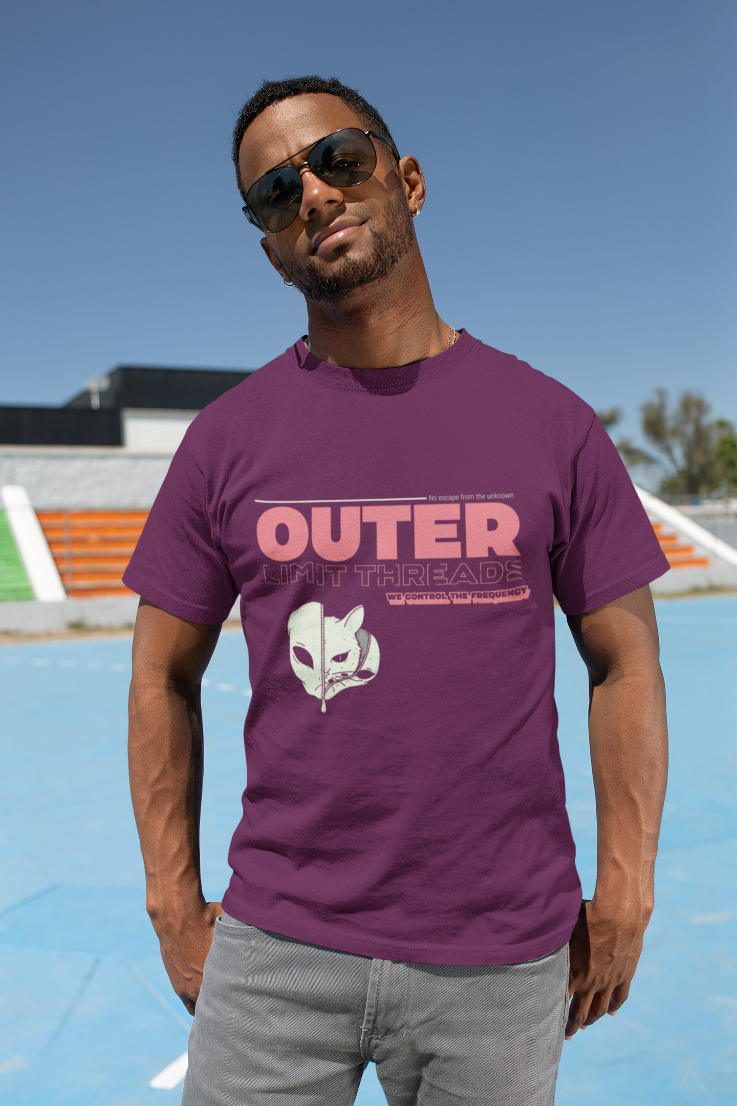 Alien   T-shirt